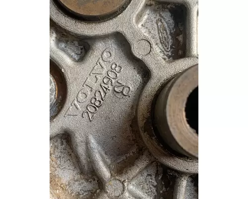VOLVO D-13 Oil PumpPick Up Tube