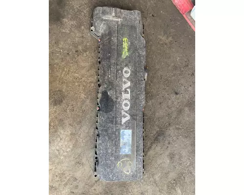 VOLVO D-13 Valve Cover