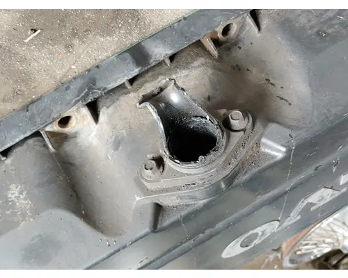 VOLVO D-13 Valve Cover