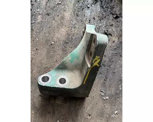 VOLVO D-16 Engine Mounts