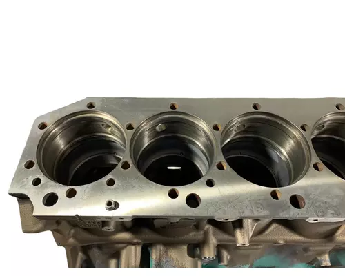 VOLVO D11H Cylinder Block