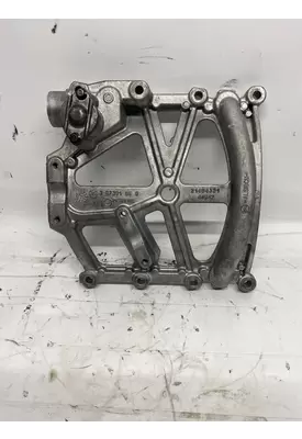 VOLVO D11H Engine Oil & Fuel Manifold