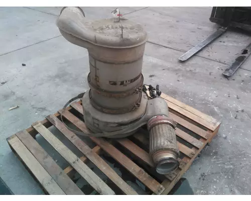VOLVO D11 DPF ASSEMBLY (DIESEL PARTICULATE FILTER)