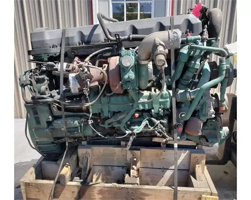 VOLVO D11 Engine Assembly