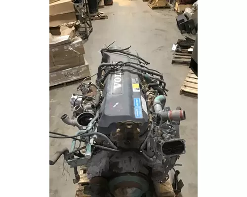 VOLVO D11 Engine Assembly