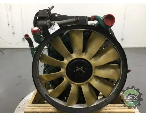 VOLVO D12D Engine Assembly