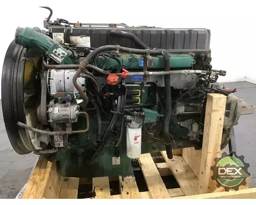 VOLVO D12D Engine Assembly