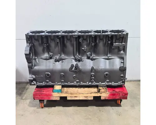 VOLVO D12 Cylinder Block