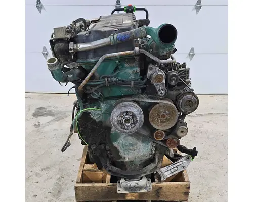 VOLVO D12 Engine Assembly