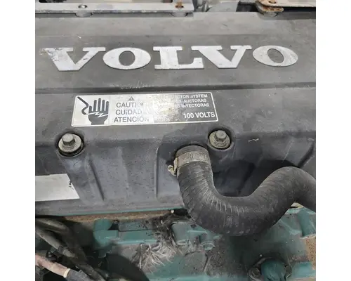 VOLVO D12 Engine Assembly