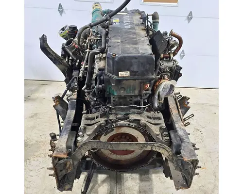 VOLVO D12 Engine Assembly