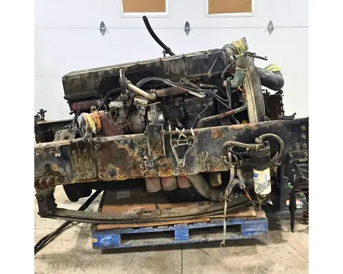 VOLVO D12 Engine Assembly
