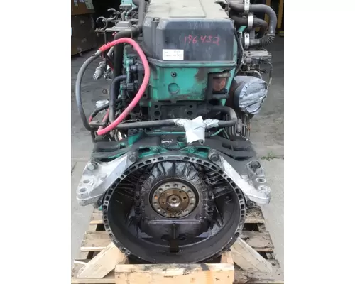 VOLVO D12 Engine Assembly