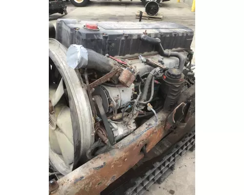 VOLVO D12 Engine Assembly