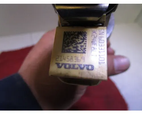 VOLVO D13_21458369 Fuel Injector