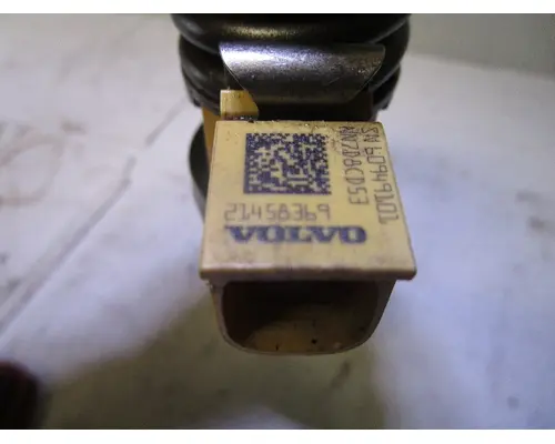 VOLVO D13_21458369 Fuel Injector