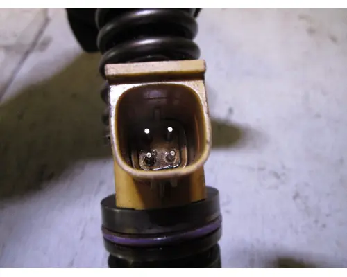 VOLVO D13_22027808 Fuel Injector