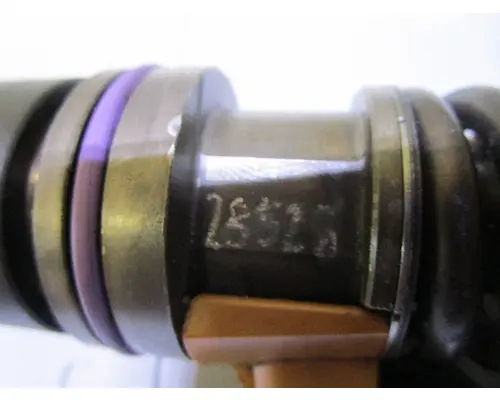 VOLVO D13_85013611 Fuel Injector