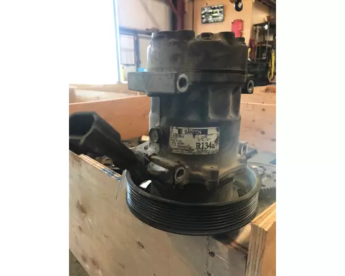 VOLVO D13 SCR Air Conditioner Compressor