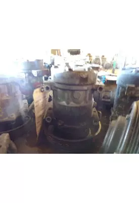 VOLVO D13 SCR Air Conditioner Compressor