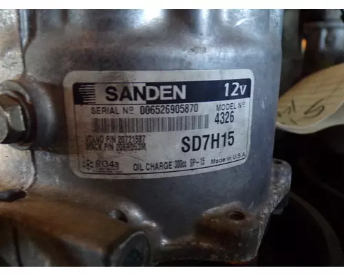 VOLVO D13 SCR Air Conditioner Compressor