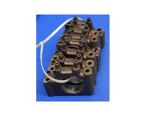 VOLVO D13 SCR Camshaft