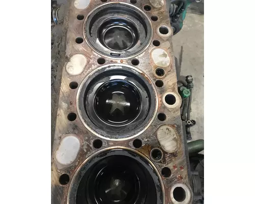 VOLVO D13 SCR Cylinder Block