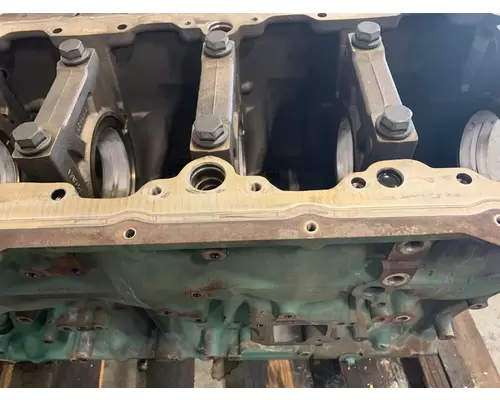 VOLVO D13 SCR Cylinder Block