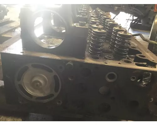 VOLVO D13 SCR Cylinder Head