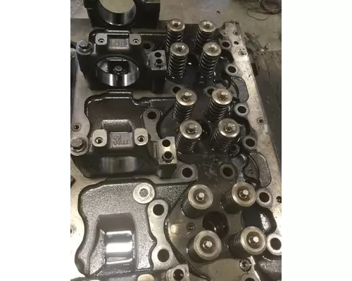 VOLVO D13 SCR Cylinder Head