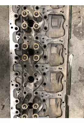 VOLVO D13 SCR Cylinder Head