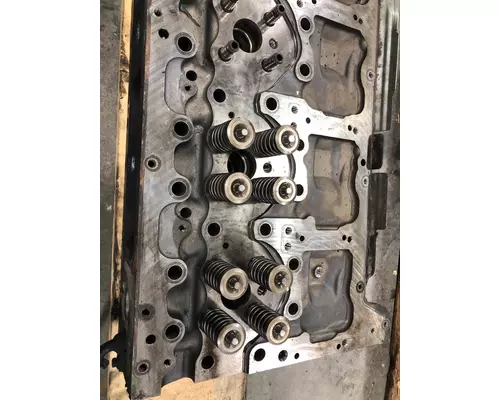 VOLVO D13 SCR Cylinder Head