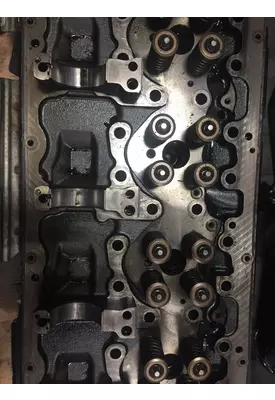 VOLVO D13 SCR Cylinder Head