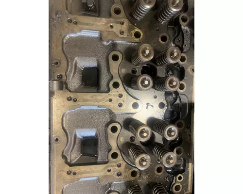 VOLVO D13 SCR Cylinder Head