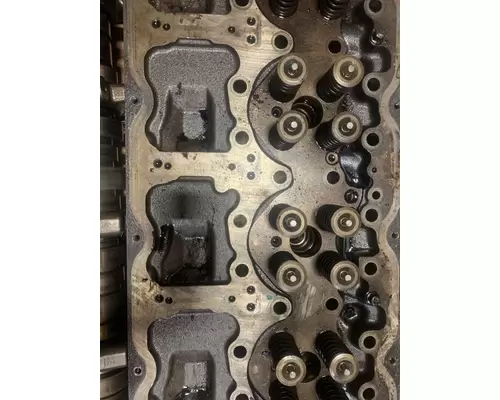 VOLVO D13 SCR Cylinder Head