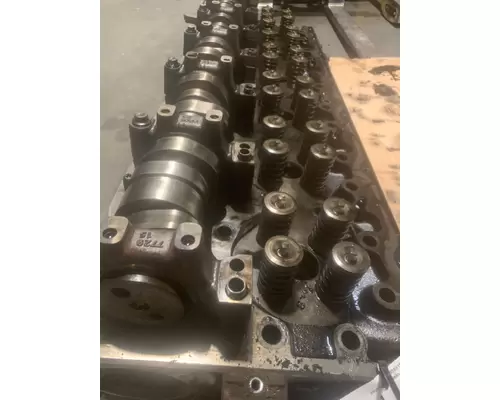 VOLVO D13 SCR Cylinder Head