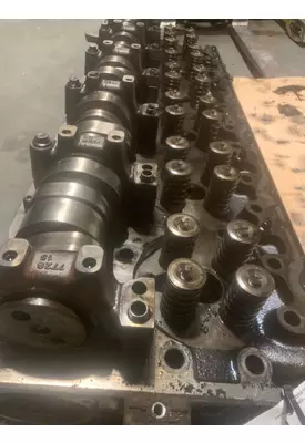 VOLVO D13 SCR Cylinder Head