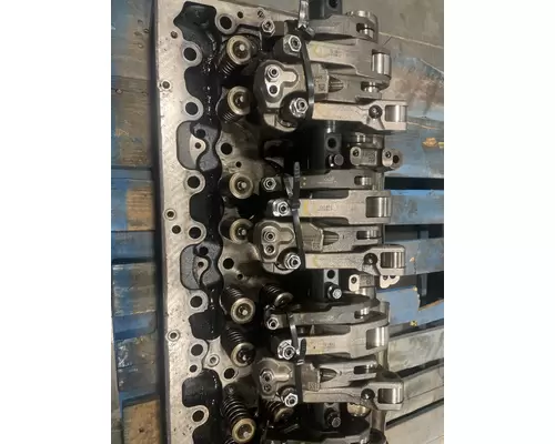 VOLVO D13 SCR Cylinder Head