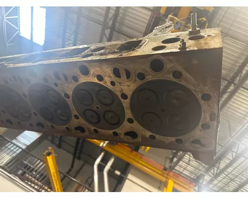 VOLVO D13 SCR Cylinder Head