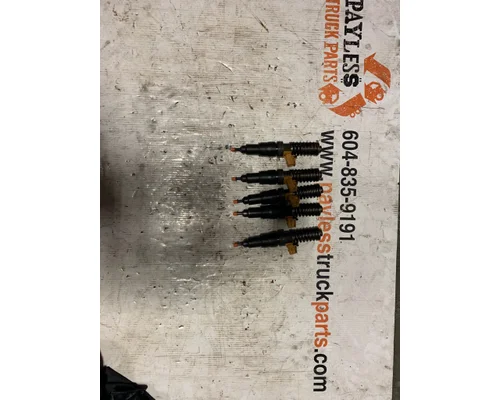 VOLVO D13 SCR Fuel Injector