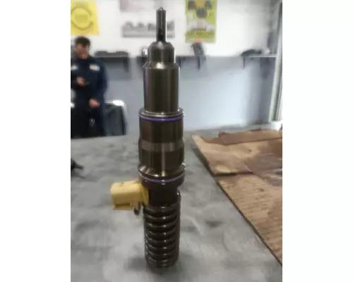 VOLVO D13 SCR Fuel Injector