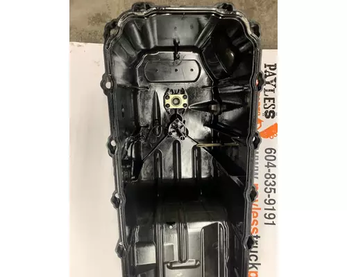 VOLVO D13 SCR Oil Pan