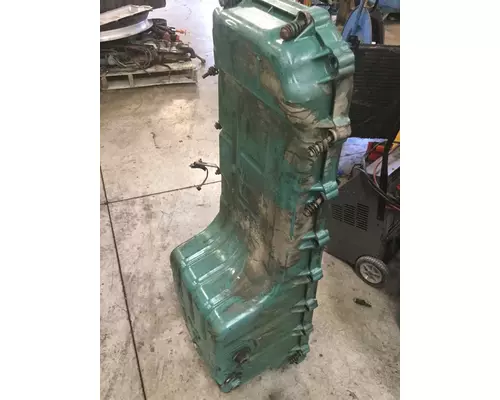 VOLVO D13 SCR Oil Pan