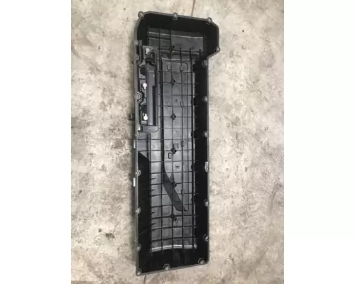 VOLVO D13 SCR Valve Cover