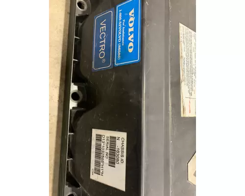 VOLVO D13 SCR Valve Cover