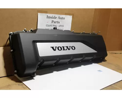 VOLVO D13 SCR Valve Cover