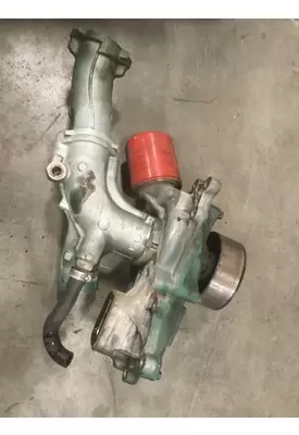 VOLVO D13 SCR Water Pump