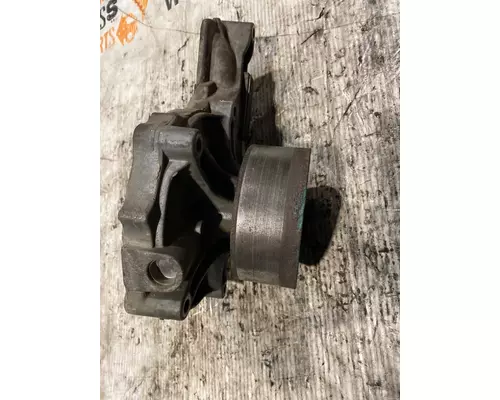 VOLVO D13 SCR Water Pump