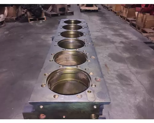 VOLVO D13F Cylinder Block