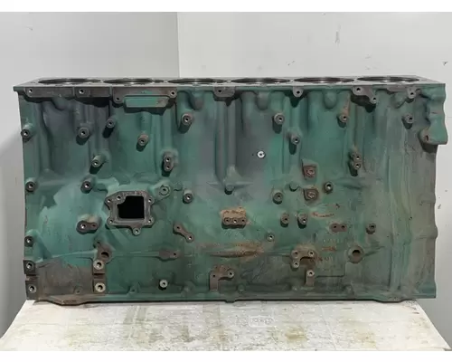 VOLVO D13F Cylinder Block